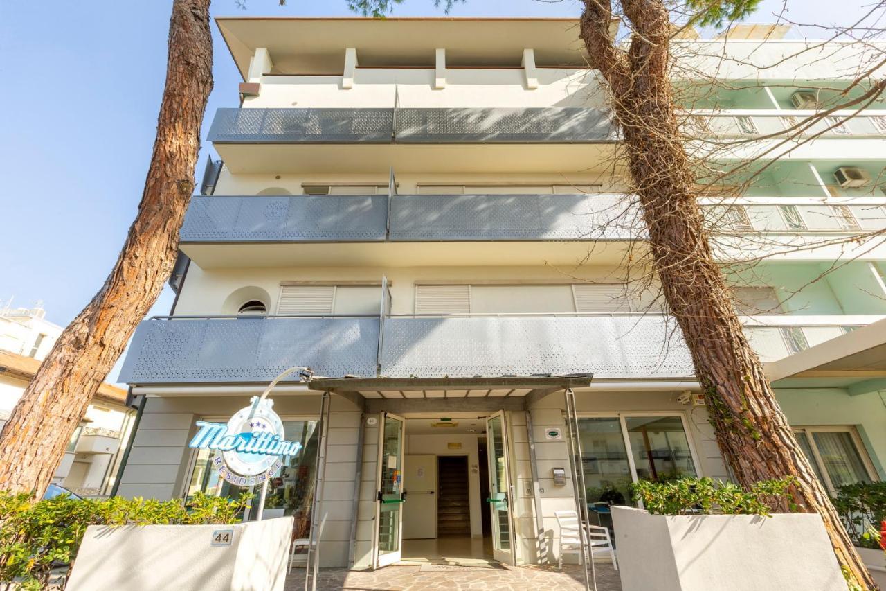 Residence Marittimo Riccione Esterno foto