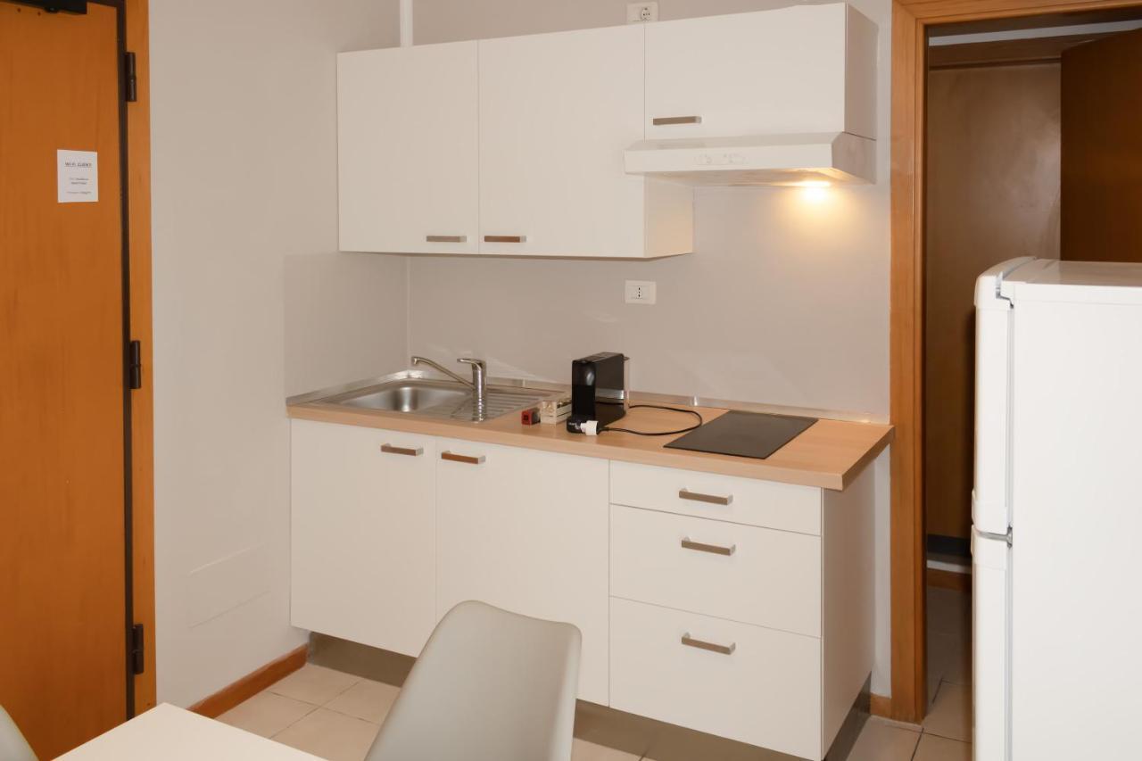 Residence Marittimo Riccione Esterno foto