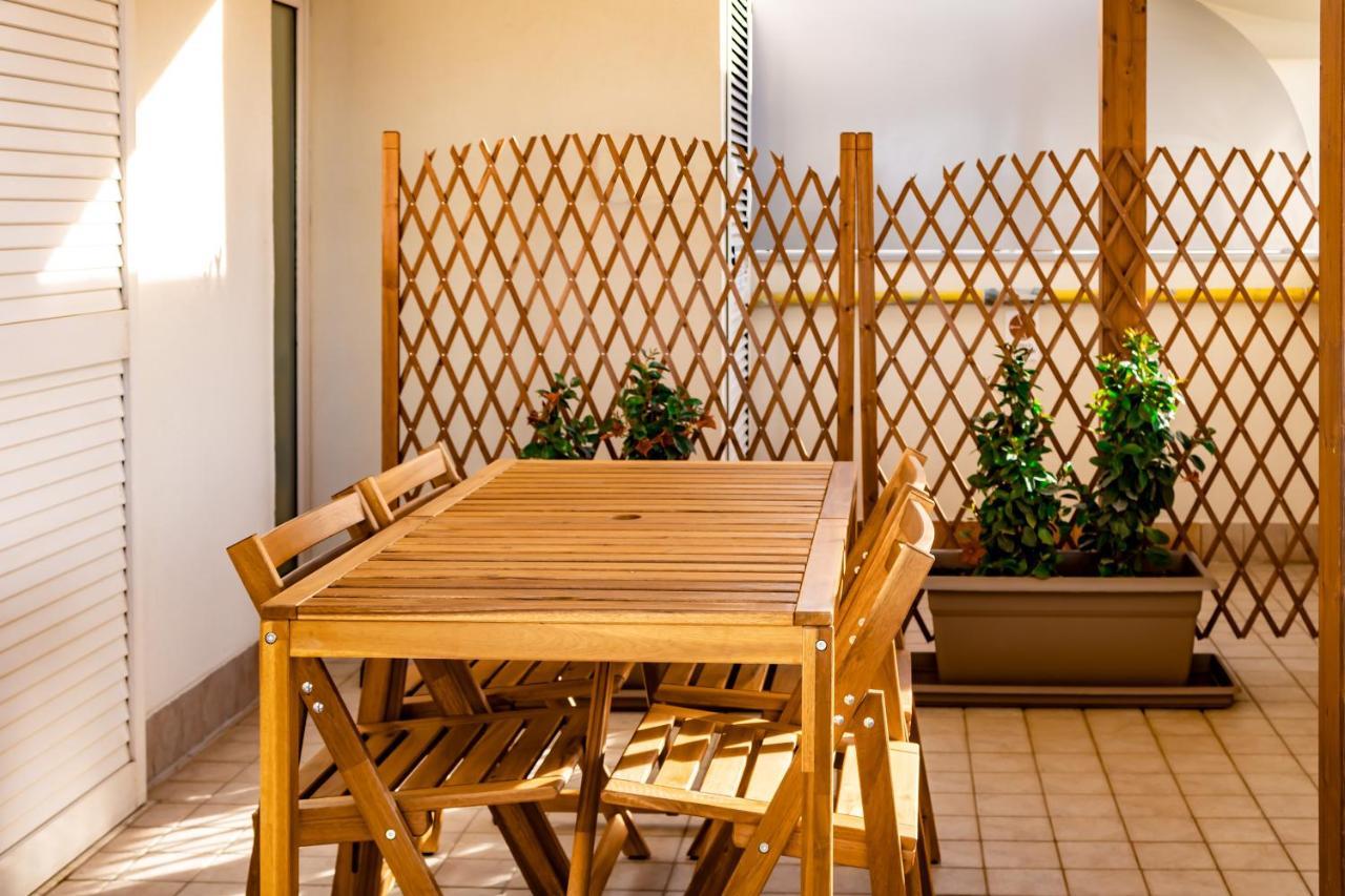 Residence Marittimo Riccione Esterno foto