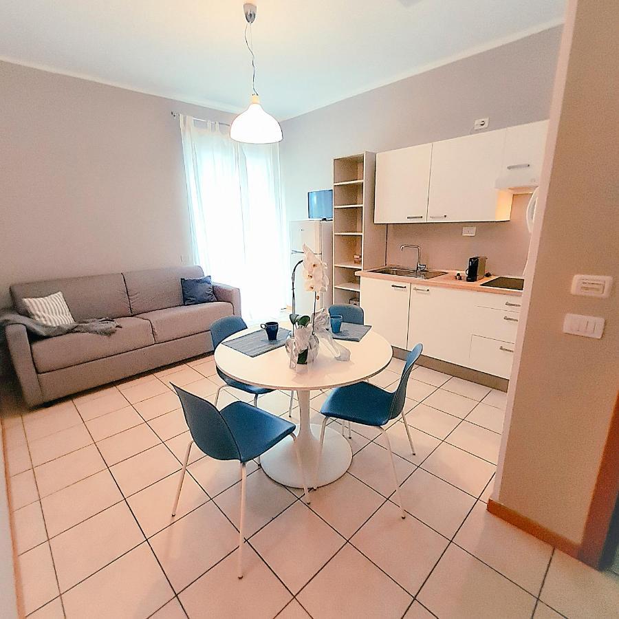 Residence Marittimo Riccione Esterno foto