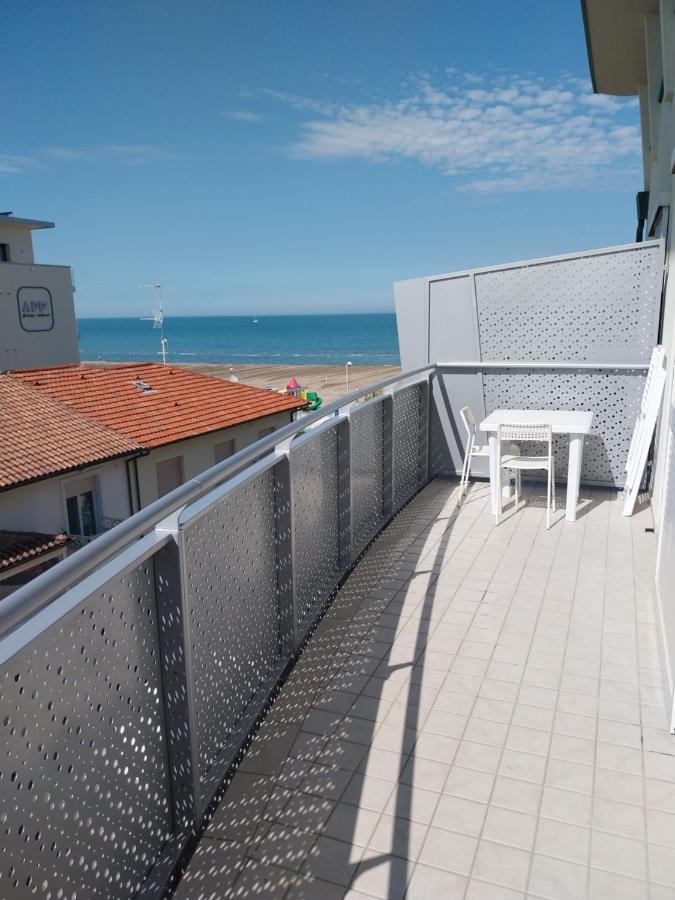 Residence Marittimo Riccione Esterno foto