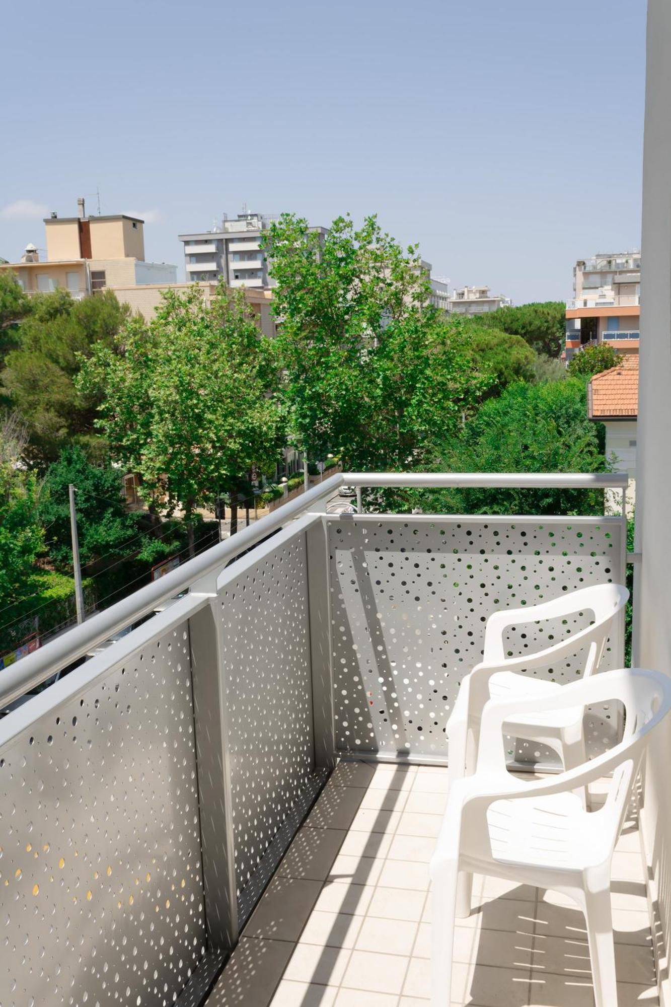 Residence Marittimo Riccione Esterno foto