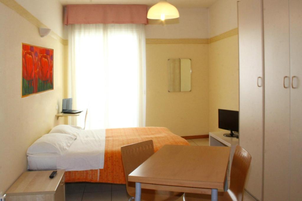 Residence Marittimo Riccione Esterno foto